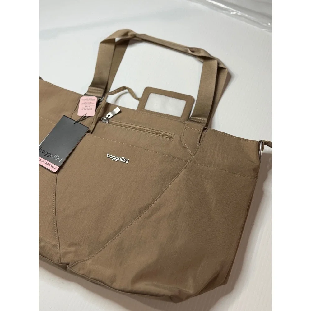 Baggallini Avenue Tote Bag Beach Taupe Convertible Laptop‎ Travel Work Comfort